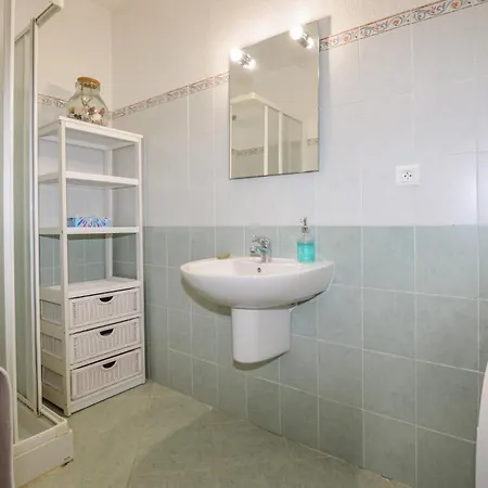 Apartment 1 Bedroom Lovely In Calcatoggio (Corsica)